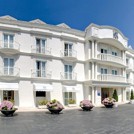 Gran Hotel Suances Exteriör bild